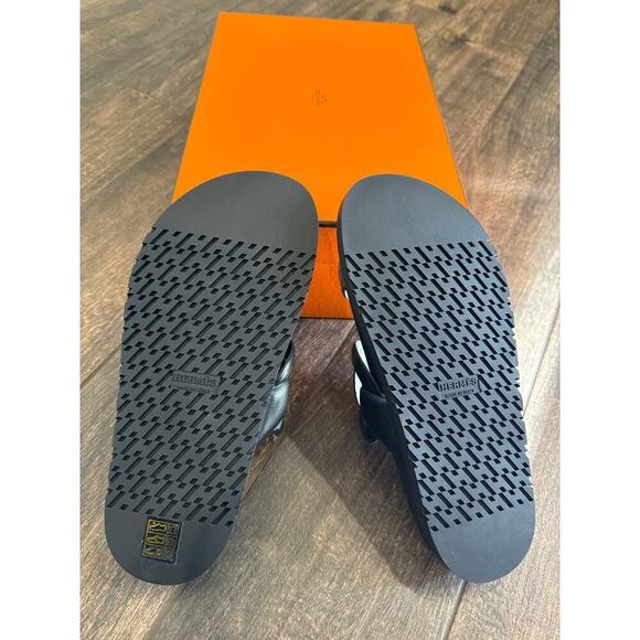 Hermes Extra sandal Size 37 BNIB - Picture 3 of 5